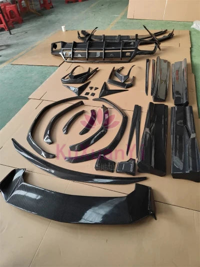 Kit de carrosserie en carbon™ Lamborghini Urus