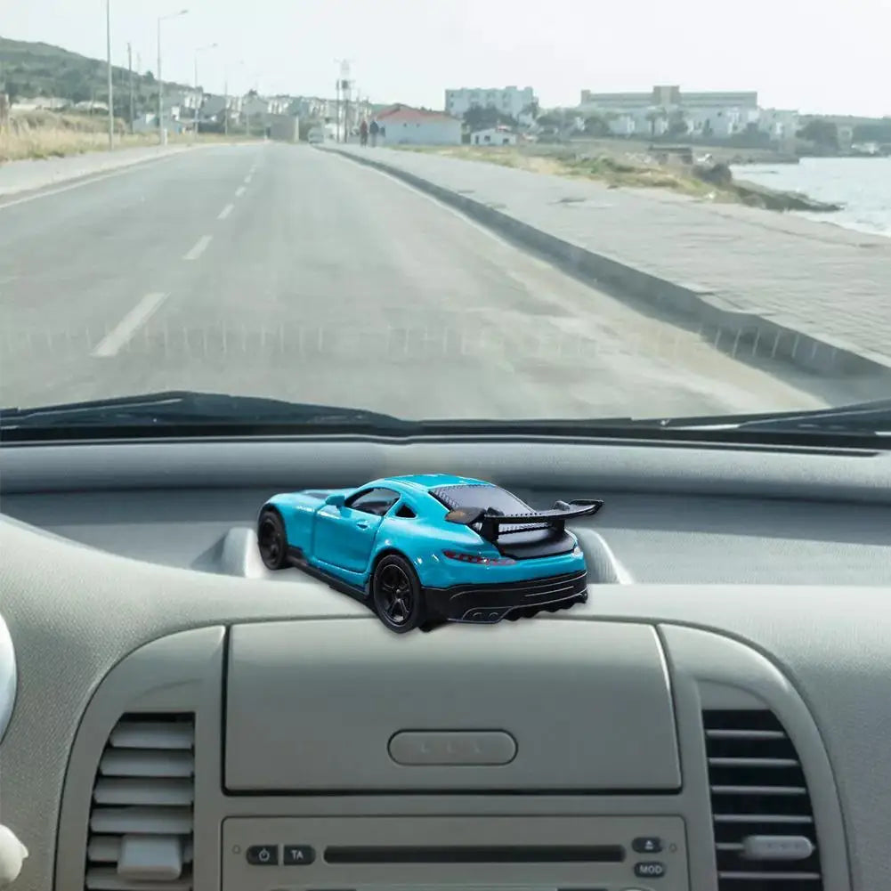 Mini-voiture décorative